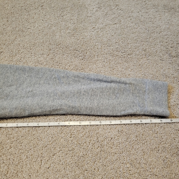 Theory Men's 100% Cashmere Reiser o 3 V-Neck Sweater **FLAWED** - Picture 14 of 14